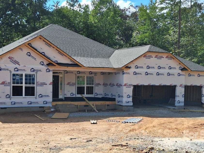 1007 Penarth Drive, Catawba, NC 28609.  MLS# CAR4366577, YatesRealty ID 23883. Front