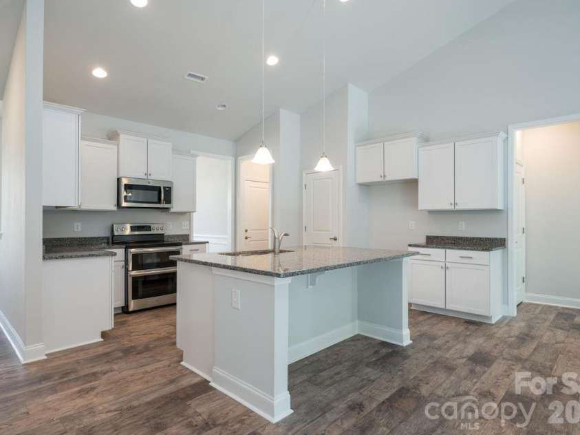 1007 Penarth Drive, Catawba, NC 28609.  MLS# CAR4366577, YatesRealty ID 23883. Representative