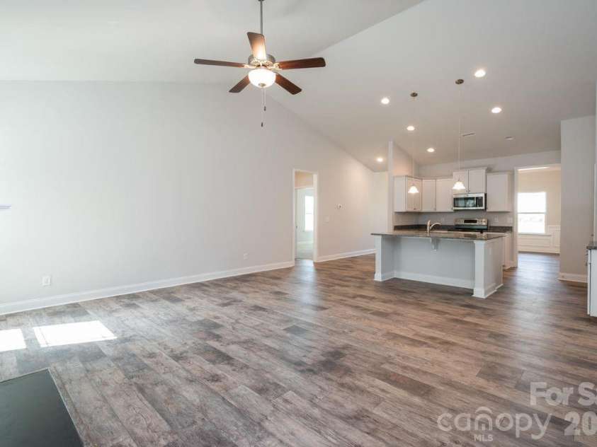 1007 Penarth Drive, Catawba, NC 28609.  MLS# CAR4366577, YatesRealty ID 23883. Representative