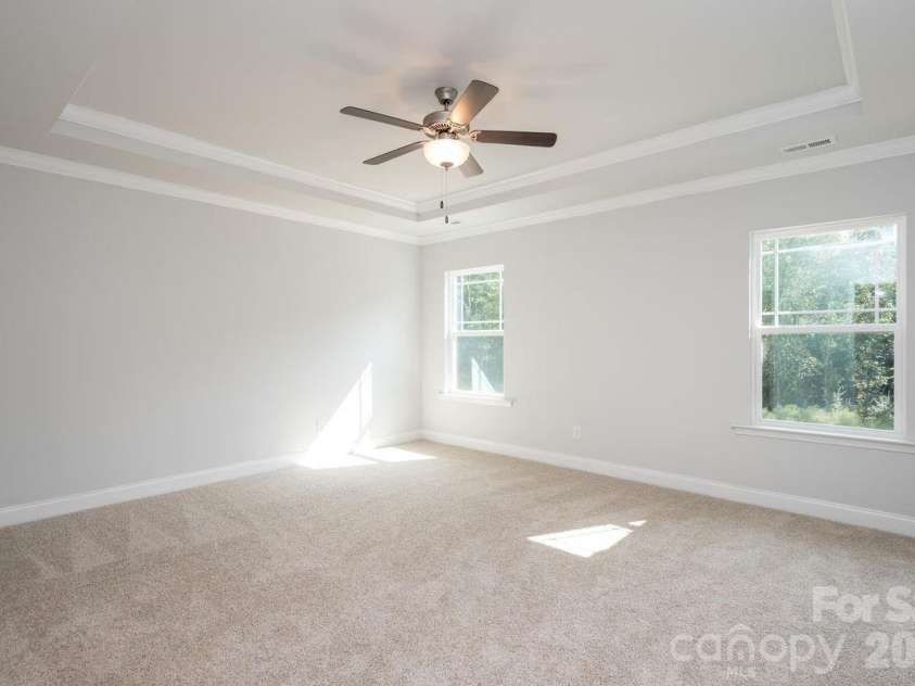 1007 Penarth Drive, Catawba, NC 28609.  MLS# CAR4366577, YatesRealty ID 23883. Representative