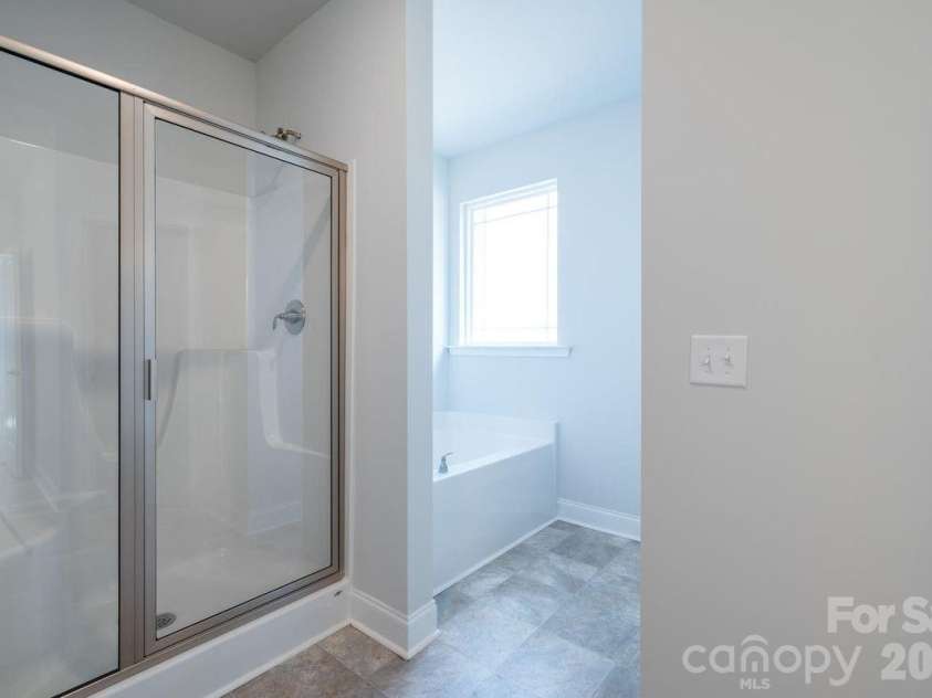 1007 Penarth Drive, Catawba, NC 28609.  MLS# CAR4366577, YatesRealty ID 23883. Representative