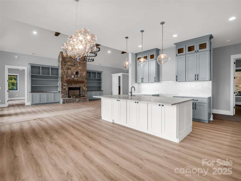 93 Chesterfield Drive, Mill Spring, NC 28756.  MLS# CAR4277371, YatesRealty ID 23883. 