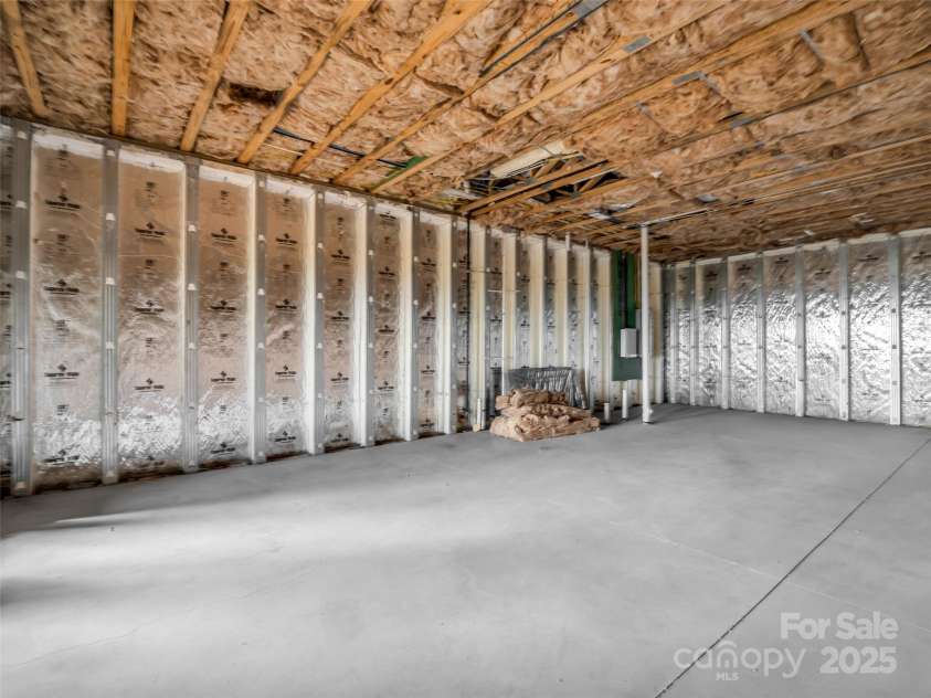 93 Chesterfield Drive, Mill Spring, NC 28756.  MLS# CAR4277371, YatesRealty ID 23883. 