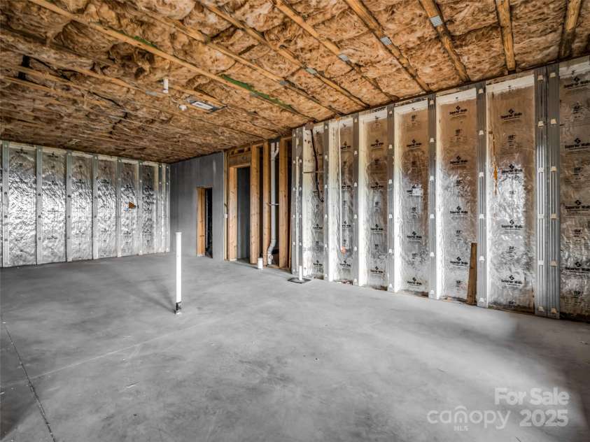 93 Chesterfield Drive, Mill Spring, NC 28756.  MLS# CAR4277371, YatesRealty ID 23883. 