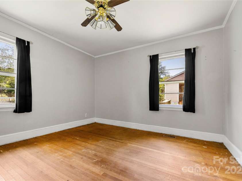 1617 Madison Street, Rock Hill, SC 29732.  MLS# CAR4272308, YatesRealty ID 23884. Bedroom 2