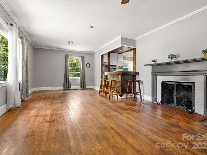 1617 Madison Street, Rock Hill, SC 29732.  MLS# CAR4272308, YatesRealty ID 23884. Living Room w/Original Hardwood Flooring