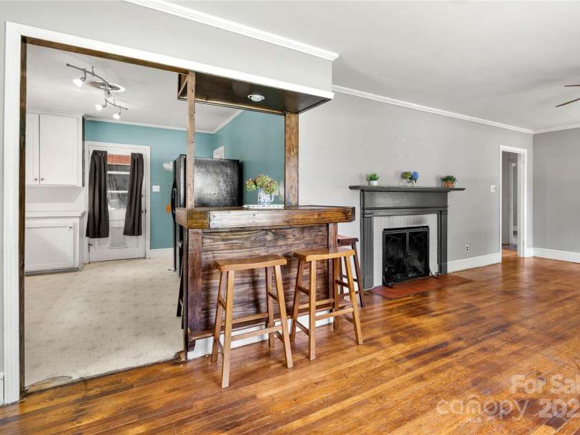 1617 Madison Street, Rock Hill, SC 29732.  MLS# CAR4272308, YatesRealty ID 23884. Living Room w/Original Hardwood Flooring