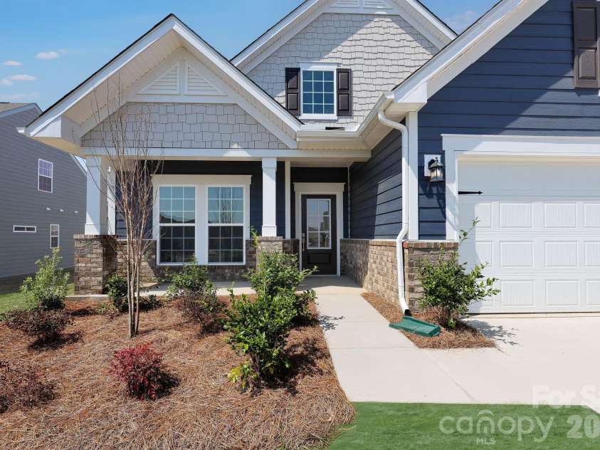 4290 Camden Glen Road, Lancaster, SC 29720.  MLS# CAR4374108, YatesRealty ID 23884. 