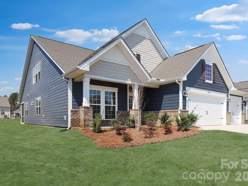 4290 Camden Glen Road, Lancaster, SC 29720.  MLS# CAR4374108, YatesRealty ID 23884. 