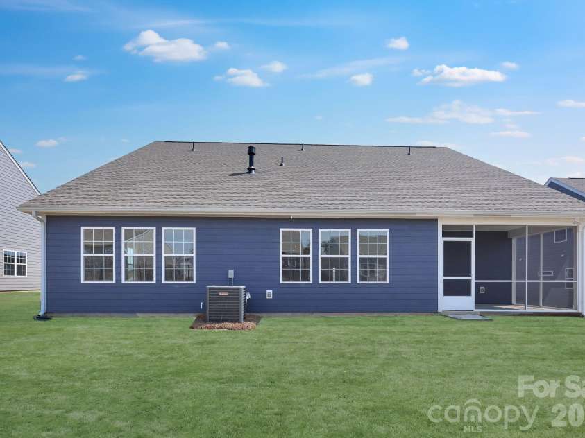 4290 Camden Glen Road, Lancaster, SC 29720.  MLS# CAR4374108, YatesRealty ID 23884. 
