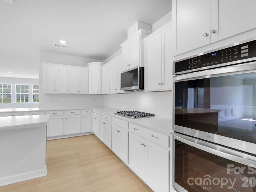 4290 Camden Glen Road, Lancaster, SC 29720.  MLS# CAR4374108, YatesRealty ID 23884. 