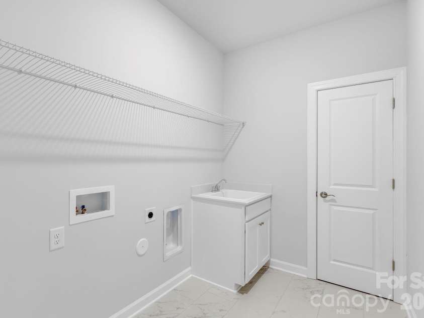 4290 Camden Glen Road, Lancaster, SC 29720.  MLS# CAR4374108, YatesRealty ID 23884. 