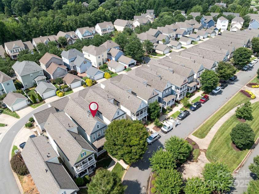 298 Bridges Farm Road, Mooresville, NC 28115.  MLS# CAR4273667, YatesRealty ID 23885. 