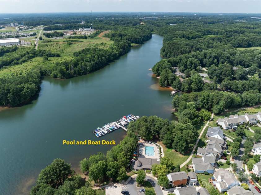 298 Bridges Farm Road, Mooresville, NC 28115.  MLS# CAR4273667, YatesRealty ID 23885. Neighborhood access to Lake Davidson