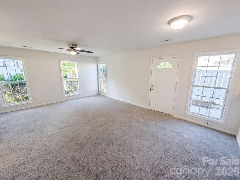 9510 Littleleaf Drive, Charlotte, NC 28215.  MLS# CAR4373582, YatesRealty ID 23887. 