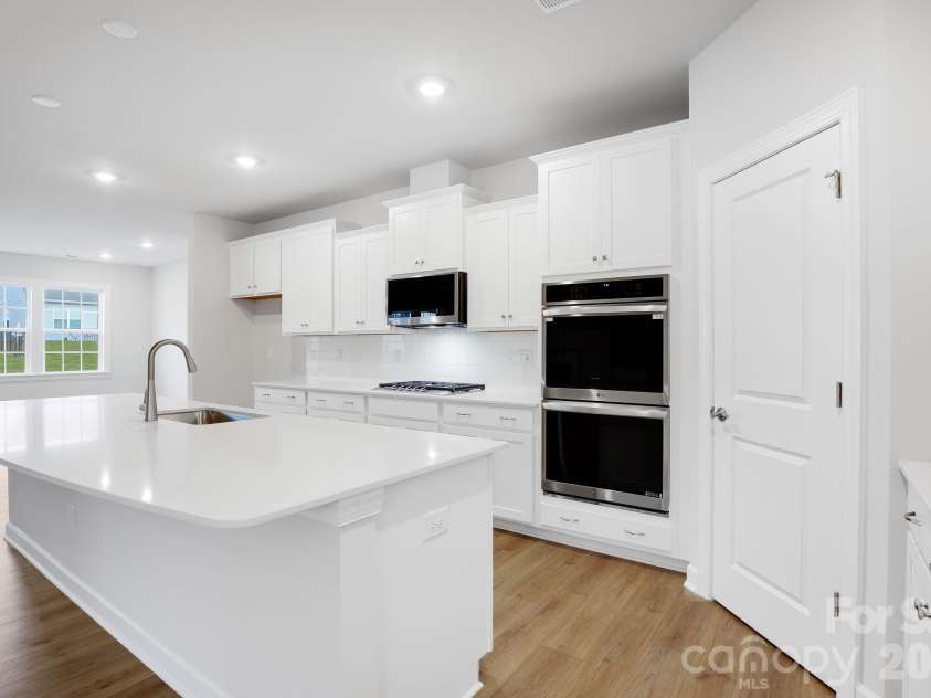 4284 Camden Glen Road, Lancaster, SC 29720.  MLS# CAR4354798, YatesRealty ID 23888. 