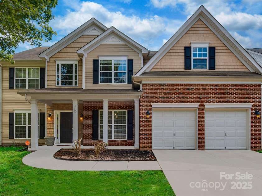 5607 Fulton Ridge Drive, Indian Trail, NC 28079.  MLS# CAR4259354, YatesRealty ID 23888. 