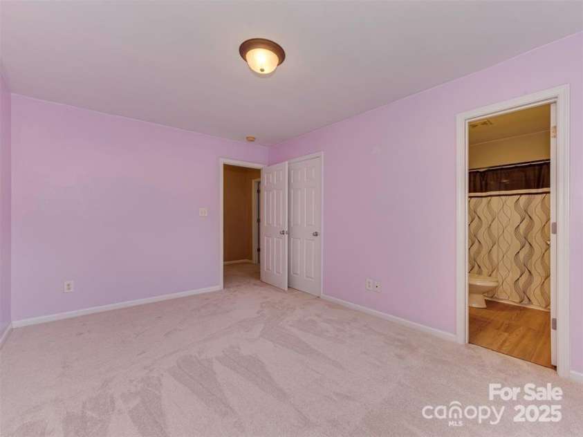 5607 Fulton Ridge Drive, Indian Trail, NC 28079.  MLS# CAR4334552, YatesRealty ID 23888. 