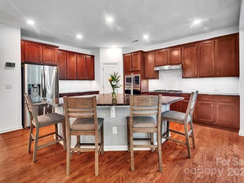 6004 Trailwater Road, Charlotte, NC 28278.  MLS# CAR4266185, YatesRealty ID 23889. 
