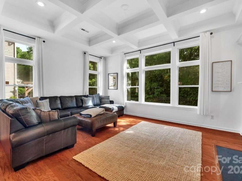 6004 Trailwater Road, Charlotte, NC 28278.  MLS# CAR4266185, YatesRealty ID 23889. 