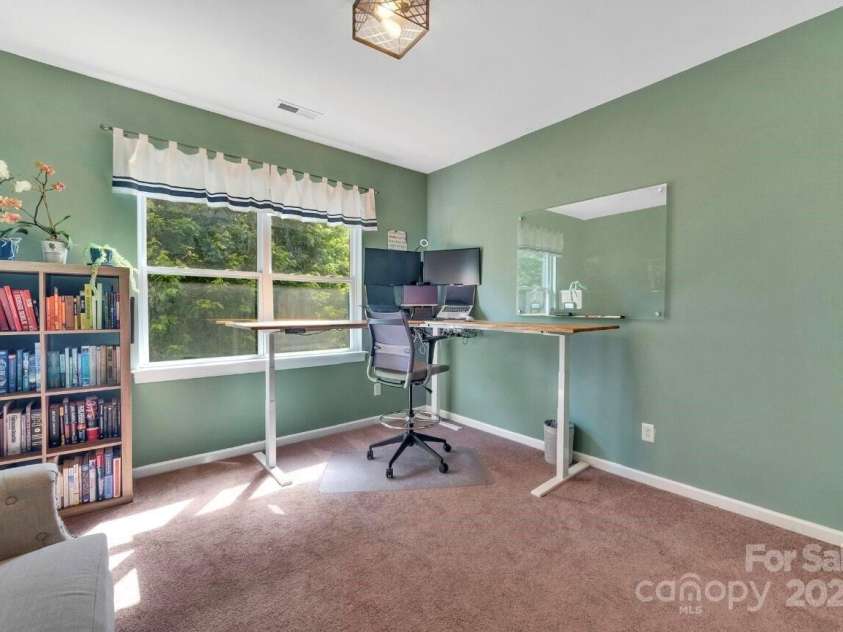 6004 Trailwater Road, Charlotte, NC 28278.  MLS# CAR4266185, YatesRealty ID 23889. 