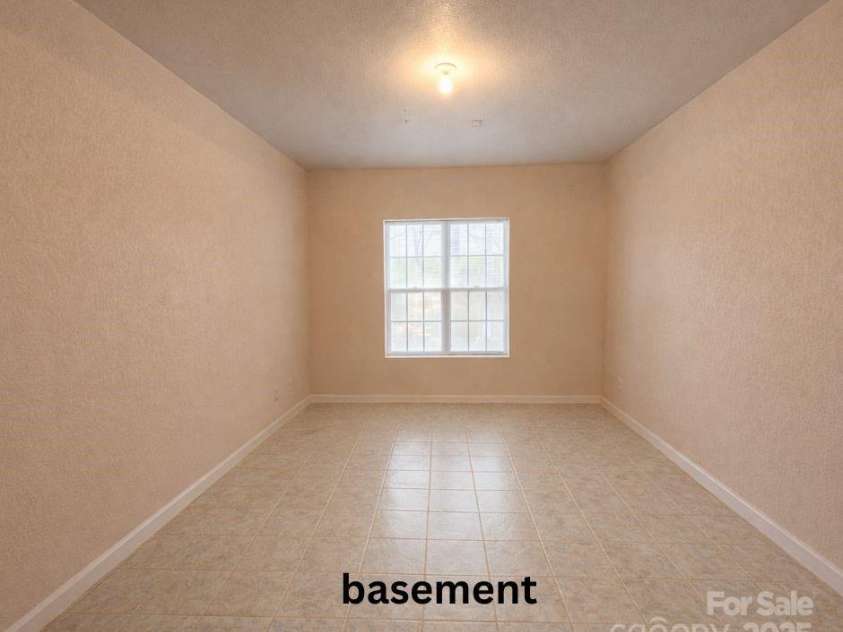 132 Grayrock Drive, Statesville, NC 28677.  MLS# CAR4334674, YatesRealty ID 2389. 