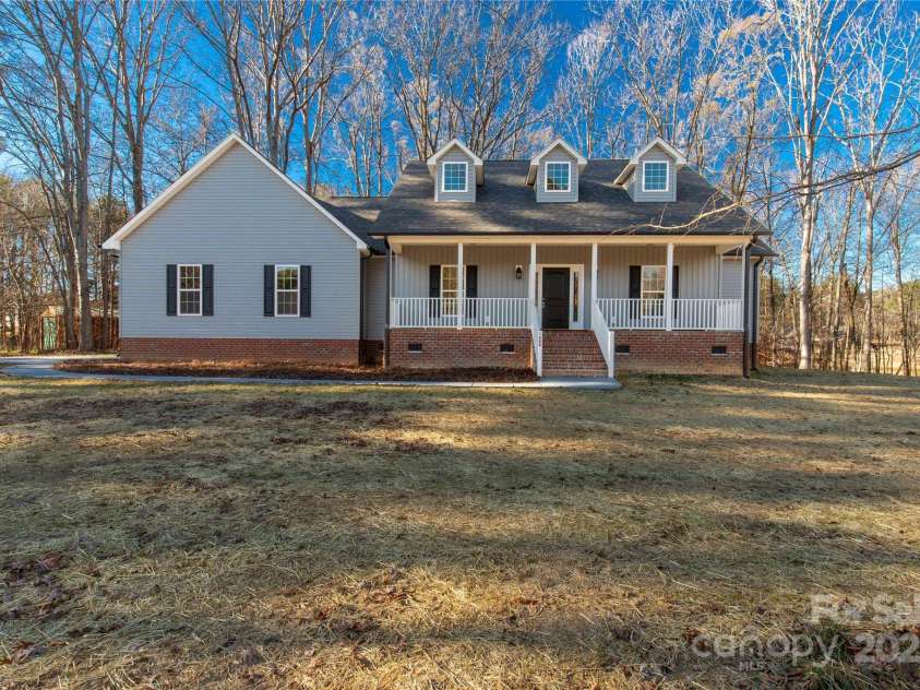 1489 Paraham Road, York, SC 29745.  MLS# CAR4331113, YatesRealty ID 2389. 