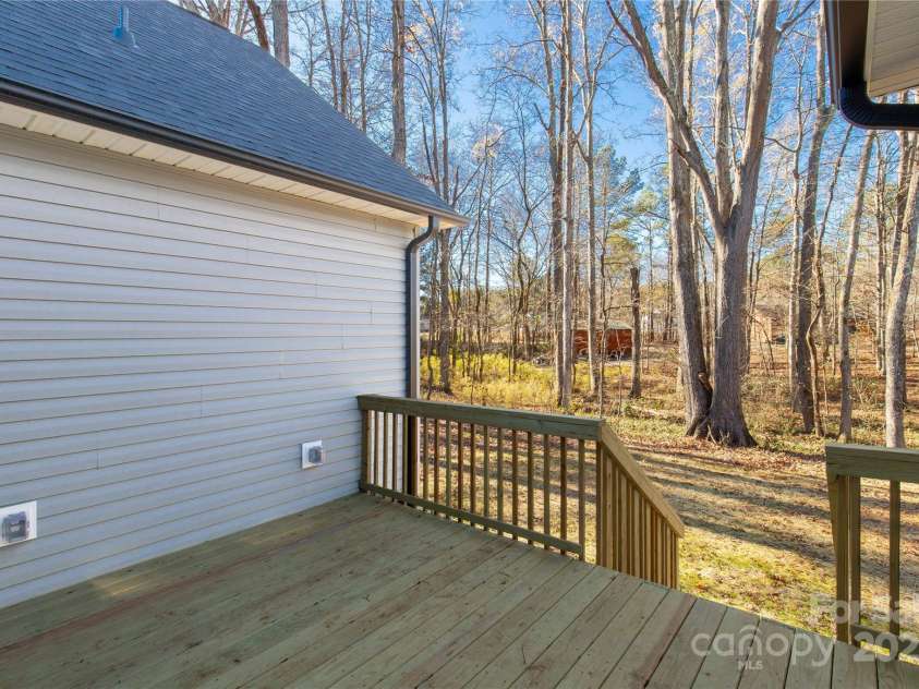 1489 Paraham Road, York, SC 29745.  MLS# CAR4331113, YatesRealty ID 2389. 