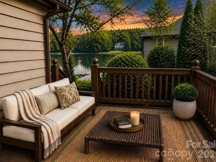 99 Willow Way, Hendersonville, NC 28739.  MLS# CAR4382569, YatesRealty ID 23890. 