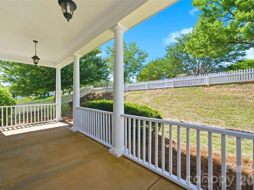 10227 Sam Meeks Road, Pineville, NC 28134.  MLS# CAR4381967, YatesRealty ID 23891. Front Porch