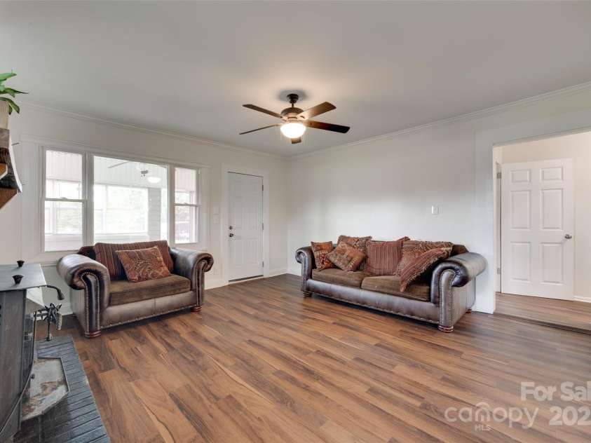 104 Maryland Avenue, Bessemer City, NC 28016.  MLS# CAR4274157, YatesRealty ID 23891. 