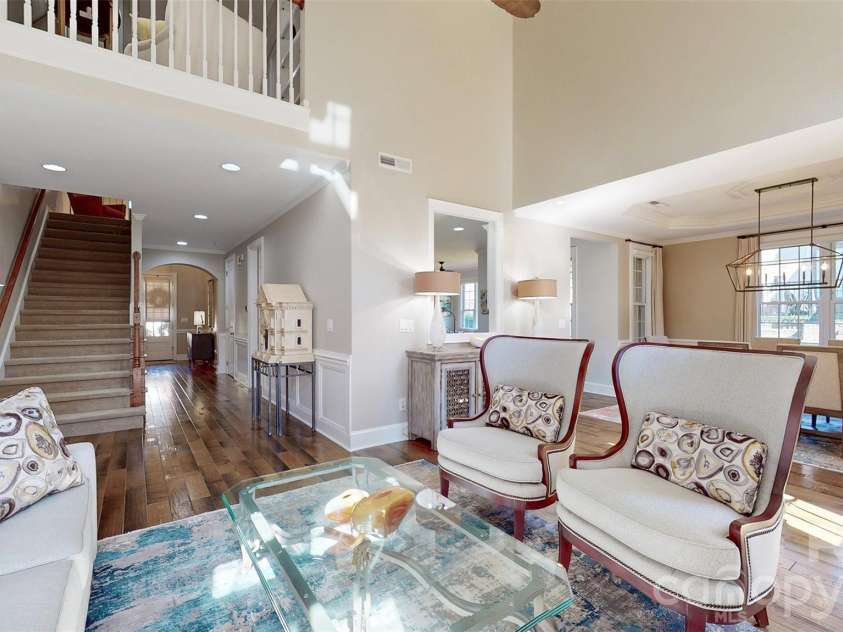 11724 Easthampton Circle, Charlotte, NC 28277.  MLS# CAR4349339, YatesRealty ID 23893. 