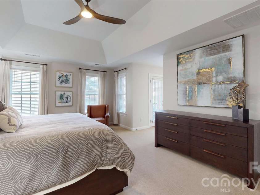 11724 Easthampton Circle, Charlotte, NC 28277.  MLS# CAR4349339, YatesRealty ID 23893. 