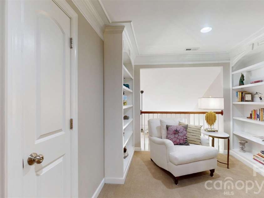 11724 Easthampton Circle, Charlotte, NC 28277.  MLS# CAR4349339, YatesRealty ID 23893. 