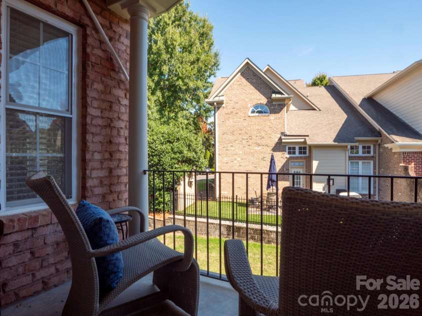 11724 Easthampton Circle, Charlotte, NC 28277.  MLS# CAR4349339, YatesRealty ID 23893. 