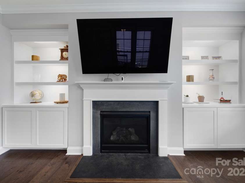 1001 Emory Lane, Fort Mill, SC 29708.  MLS# CAR4254300, YatesRealty ID 23894. 