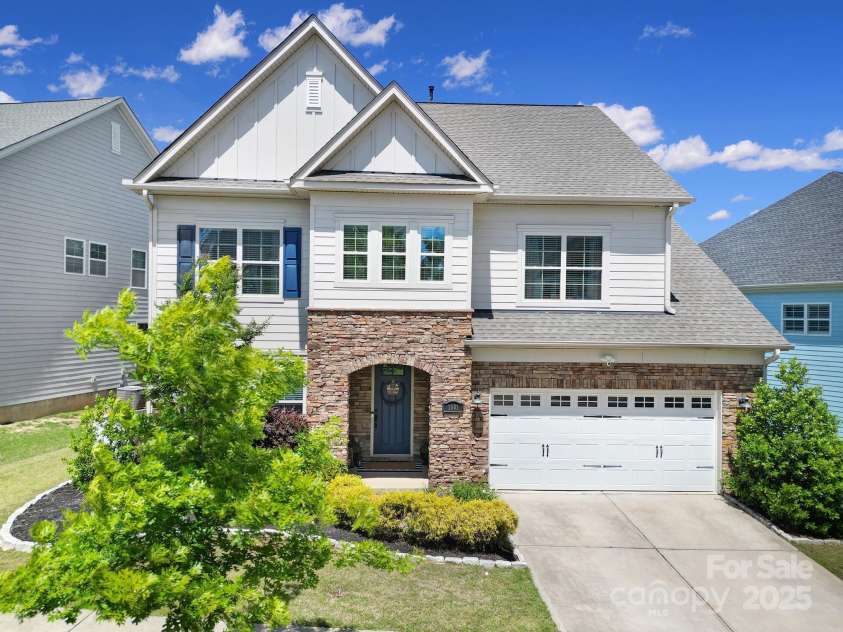 1001 Emory Lane, Fort Mill, SC 29708.  MLS# CAR4254300, YatesRealty ID 23894. 