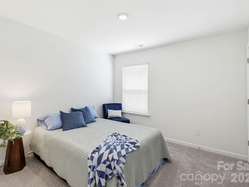 1334 37th Avenue Lane, Hickory, NC 28601.  MLS# CAR4373157, YatesRealty ID 23894. Bedroom