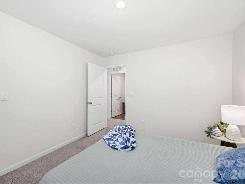 1334 37th Avenue Lane, Hickory, NC 28601.  MLS# CAR4373157, YatesRealty ID 23894. Bedroom