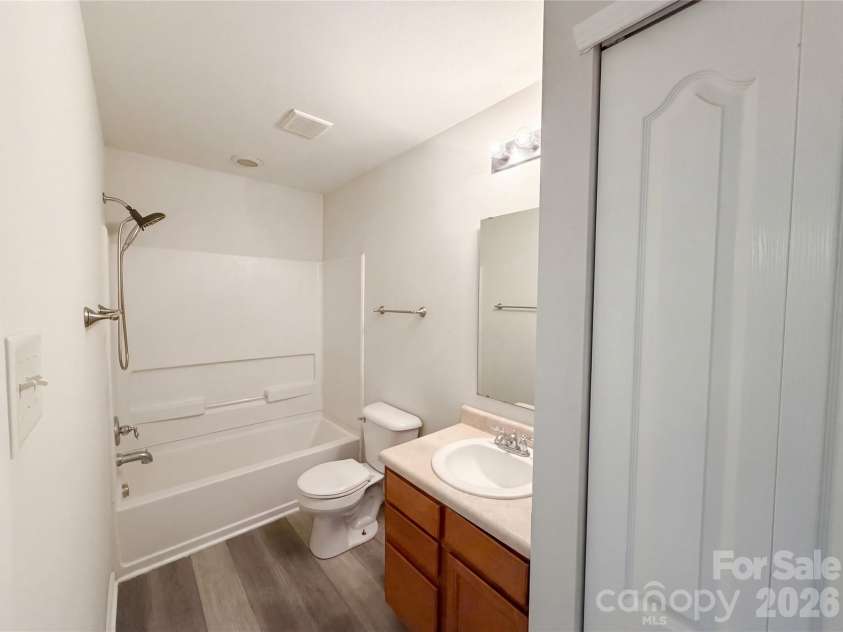 416 Inverness Lane, Salisbury, NC 28146.  MLS# CAR4366550, YatesRealty ID 23896. 