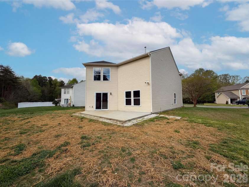 416 Inverness Lane, Salisbury, NC 28146.  MLS# CAR4366550, YatesRealty ID 23896. 
