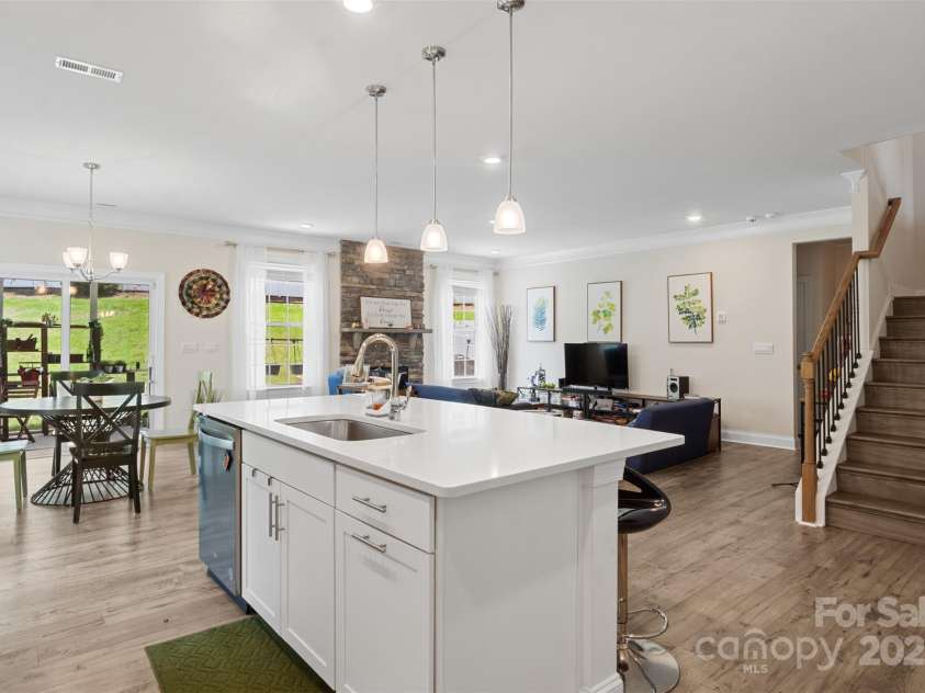 107 Hornbeam Lane, Mooresville, NC 28117.  MLS# CAR4259888, YatesRealty ID 23897. 