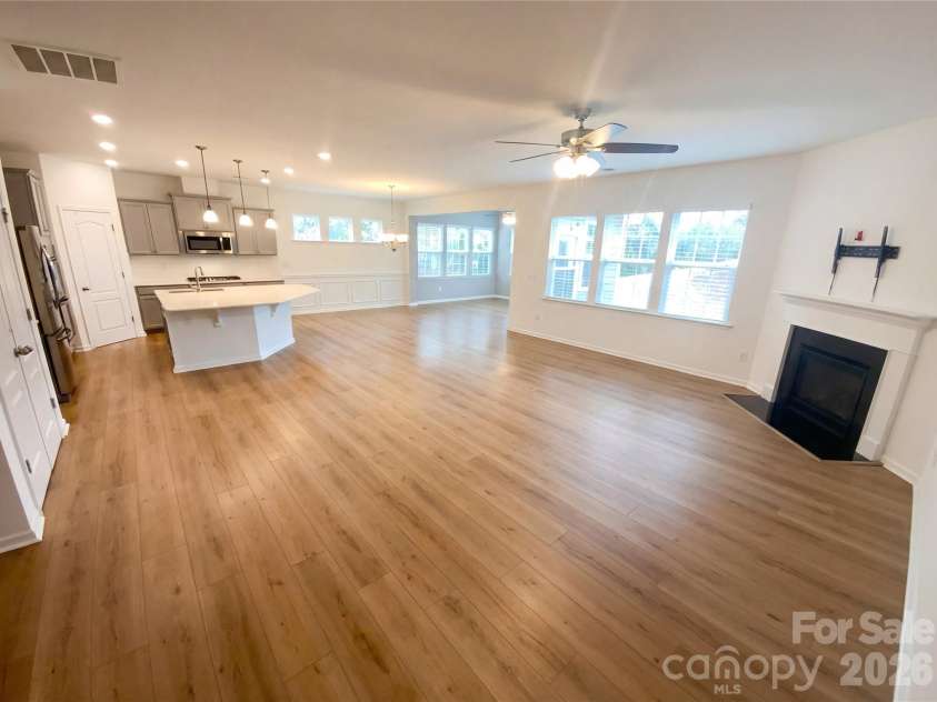 200 Sweet Briar Drive, Fort Mill, SC 29707.  MLS# CAR4347026, YatesRealty ID 23899. 