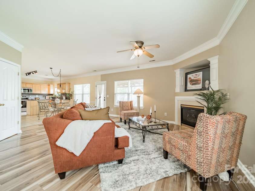 523 Galesburg Drive, Monroe, NC 28110.  MLS# CAR4277828, YatesRealty ID 23899. 