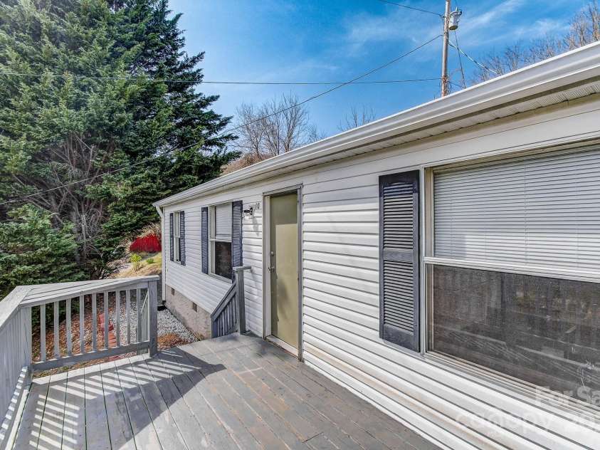 6 & 10 Lands End Drive, Candler, NC 28715.  MLS# CAR4242356, YatesRealty ID 239. 