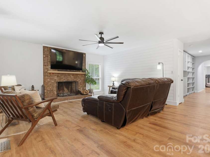 5347 Haney Road, York, SC 29745.  MLS# CAR4381057, YatesRealty ID 23900. 