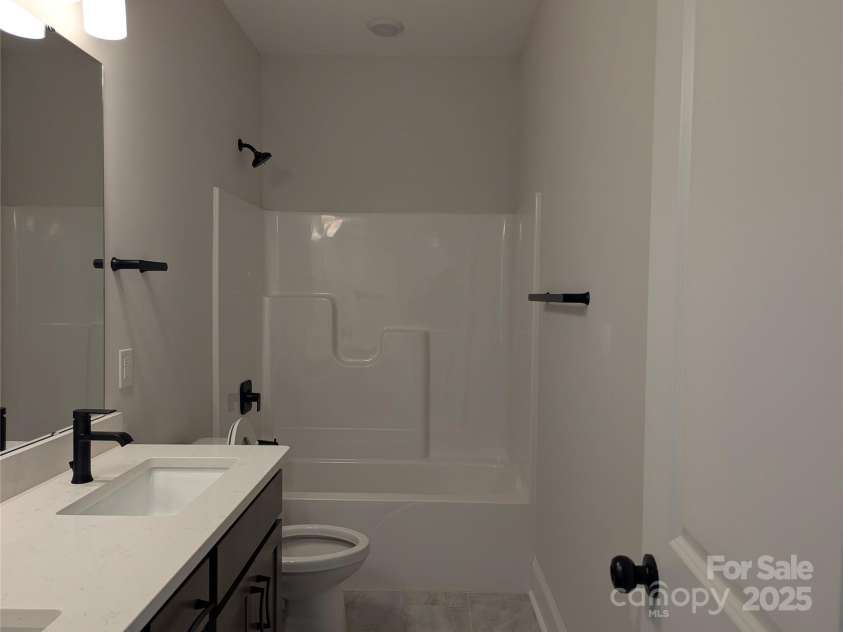 105 Macland Lane, Rock Hill, SC 29730.  MLS# CAR4277216, YatesRealty ID 23901. 