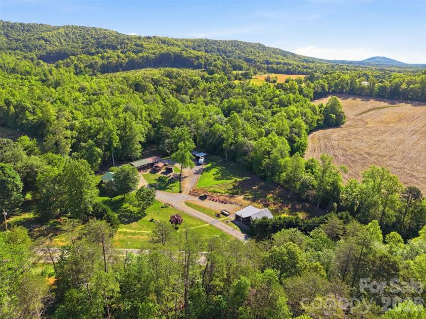 176 + 174 Oak Hollow Road, Union Grove, NC 28689.  MLS# CAR4383053, YatesRealty ID 23901. 