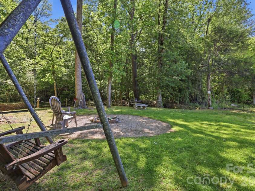 176 + 174 Oak Hollow Road, Union Grove, NC 28689.  MLS# CAR4383053, YatesRealty ID 23901. 
