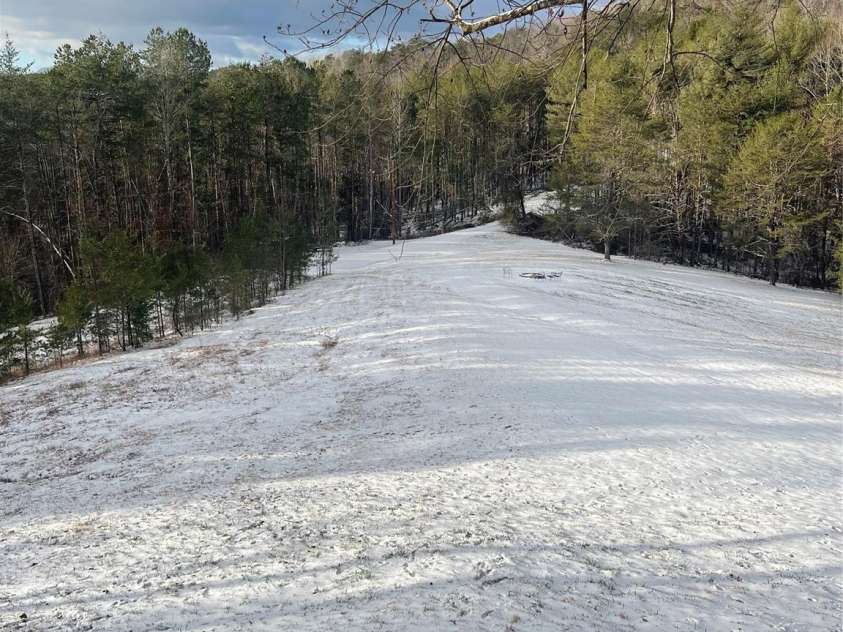 282 Calhoun Trail, Rutherfordton, NC 28139.  MLS# CAR4272735, YatesRealty ID 23902. 